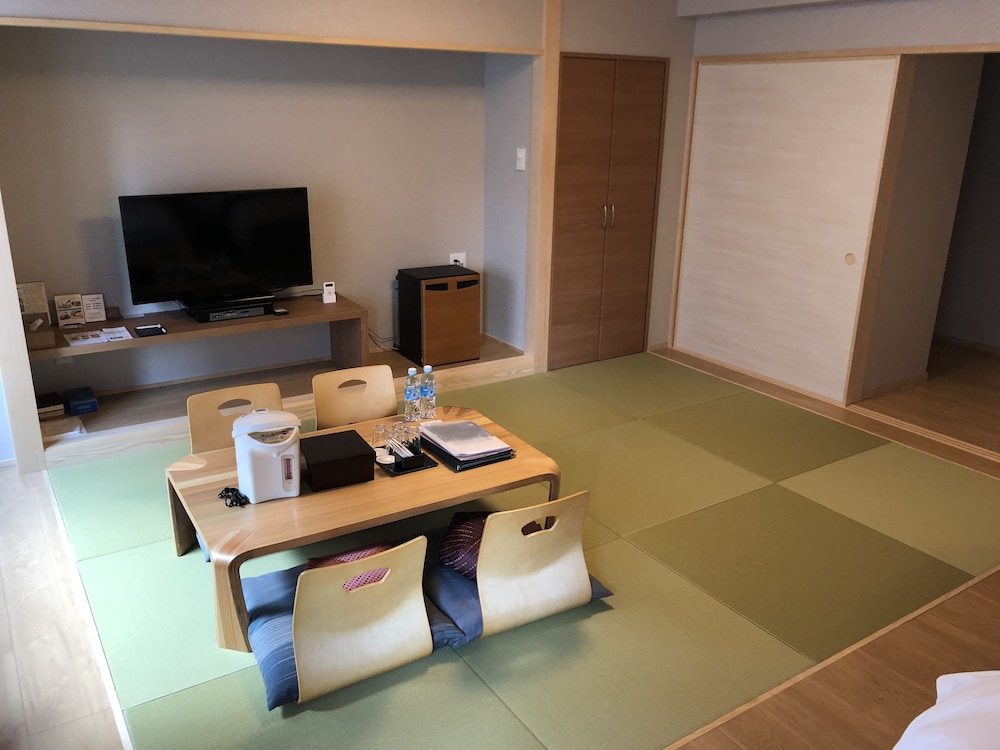 Japanese and western style room　Non-smoking
