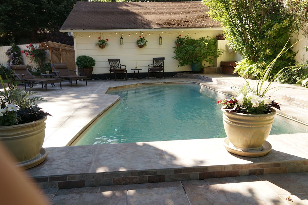 Premier House, 4 Bedrooms, Private Pool photo 2