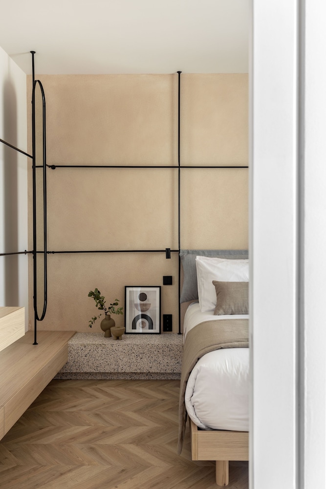 Junior Suite, 1 Queen Bed with Sofa bed photo 1