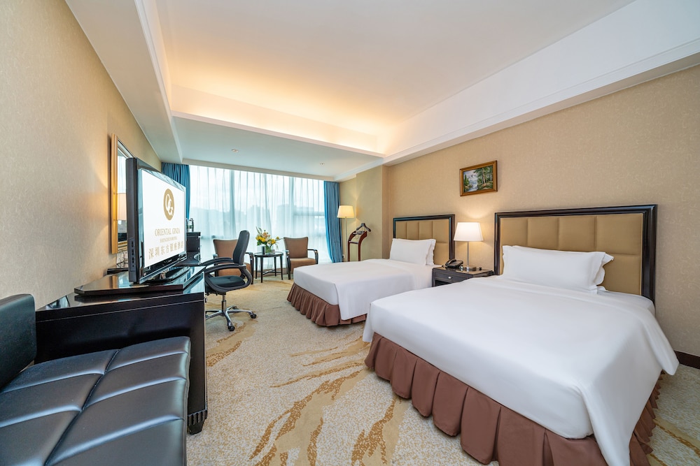 Business Twin Room - Photo 3