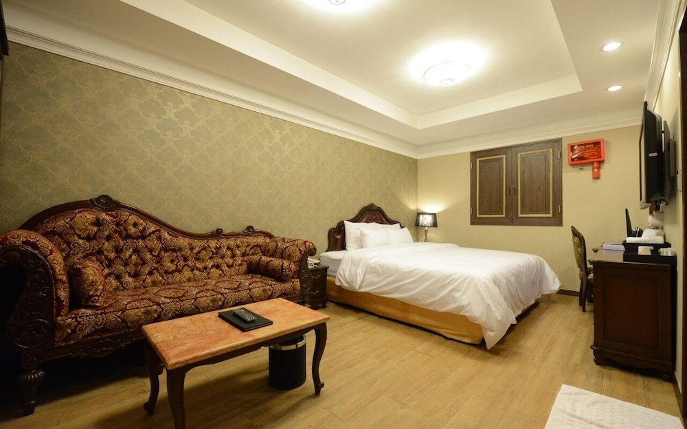 Premium Double Room photo 1
