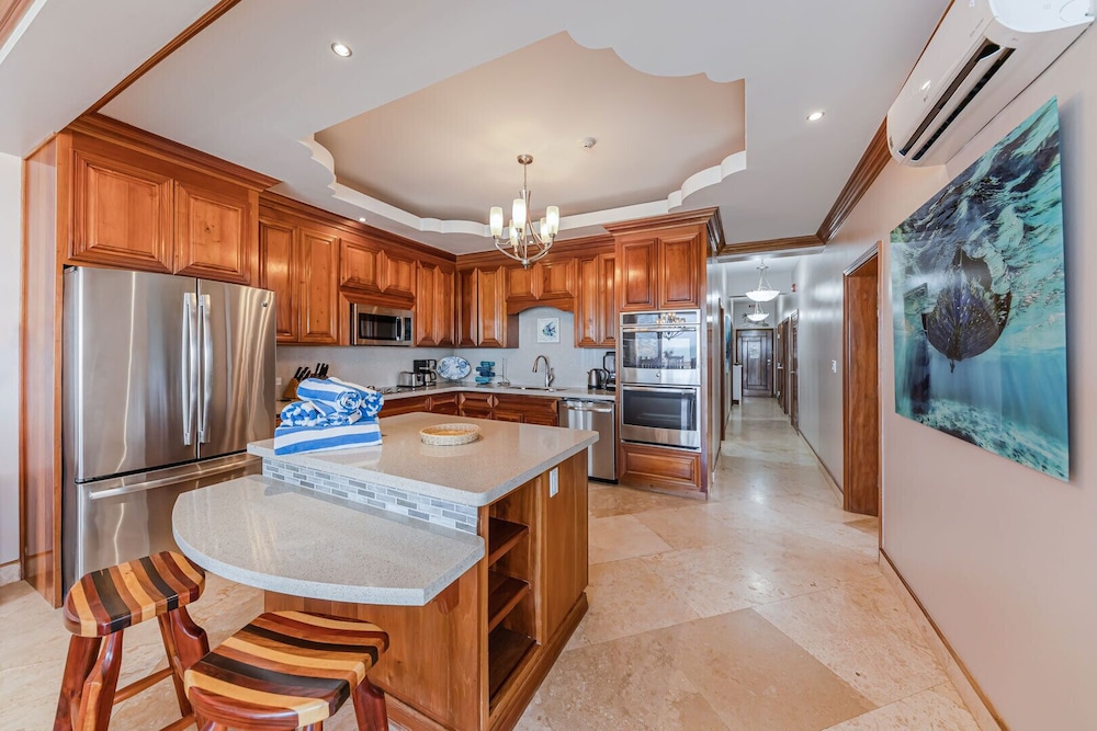 Superior Suite, 3 Bedrooms, Non Smoking photo 2