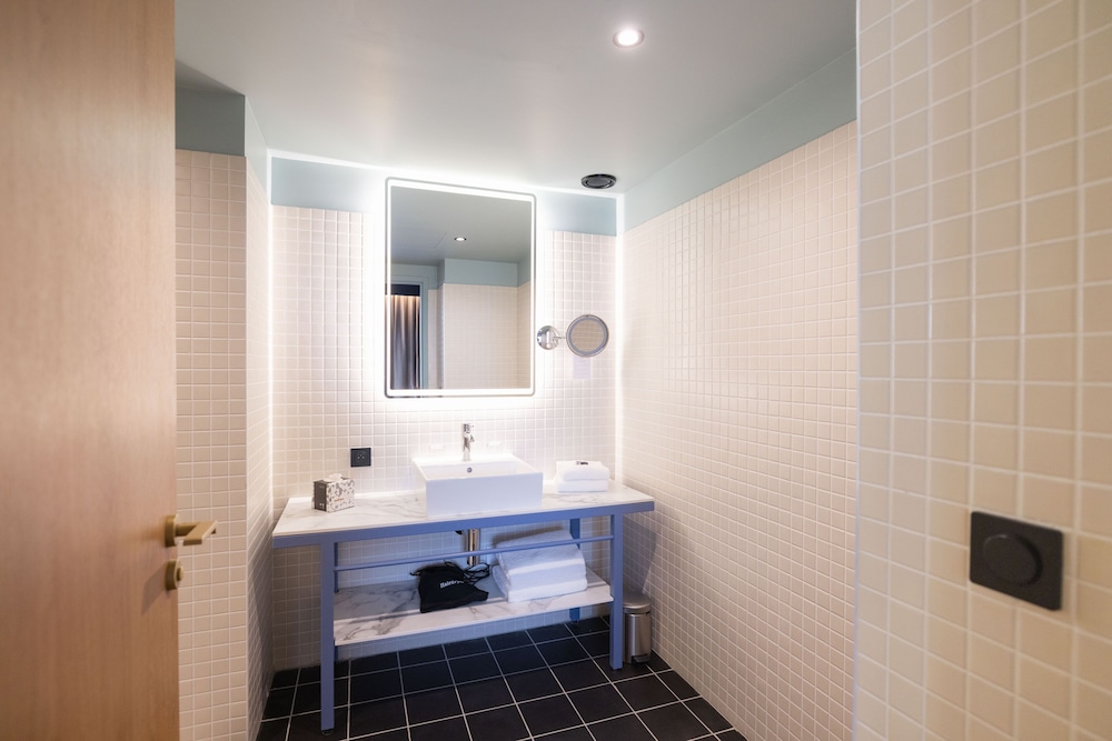 Apartment - Photo 4
