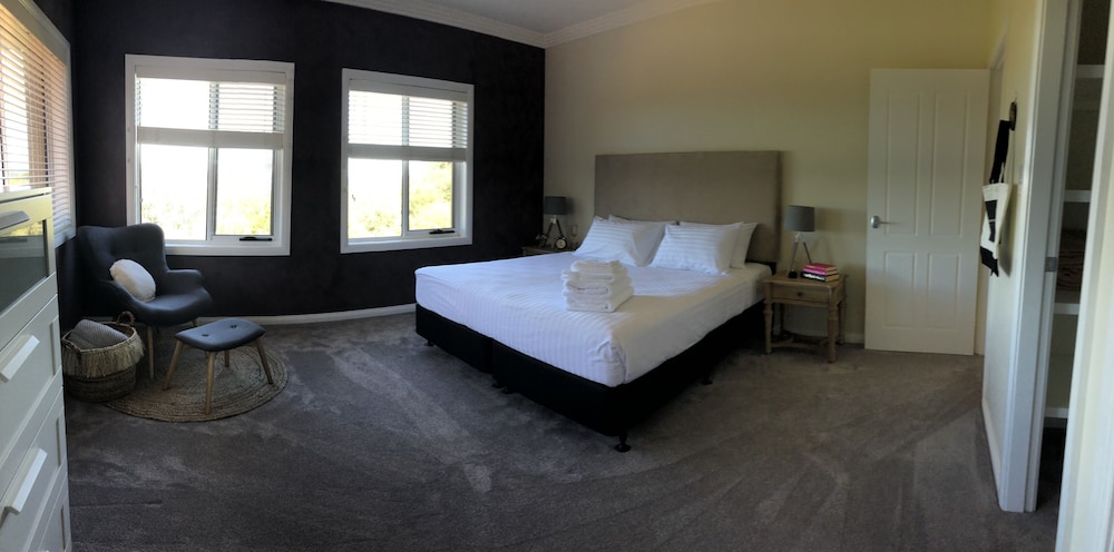 Premier House photo 1
