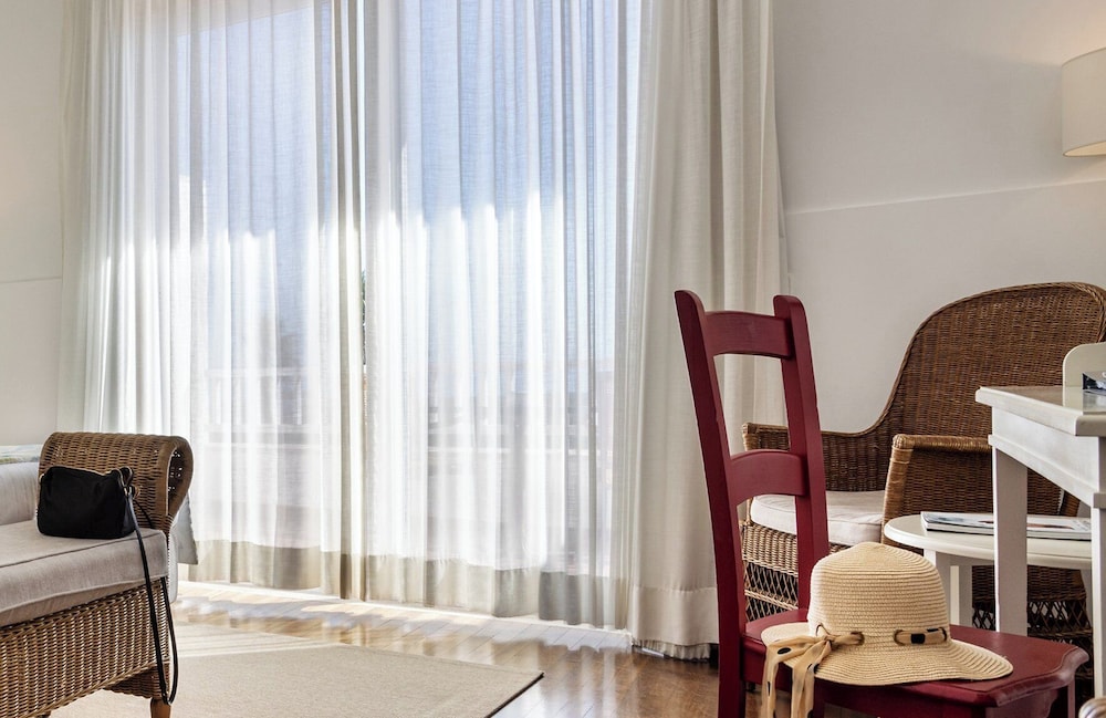 Superior Double or Twin Room - Photo 5