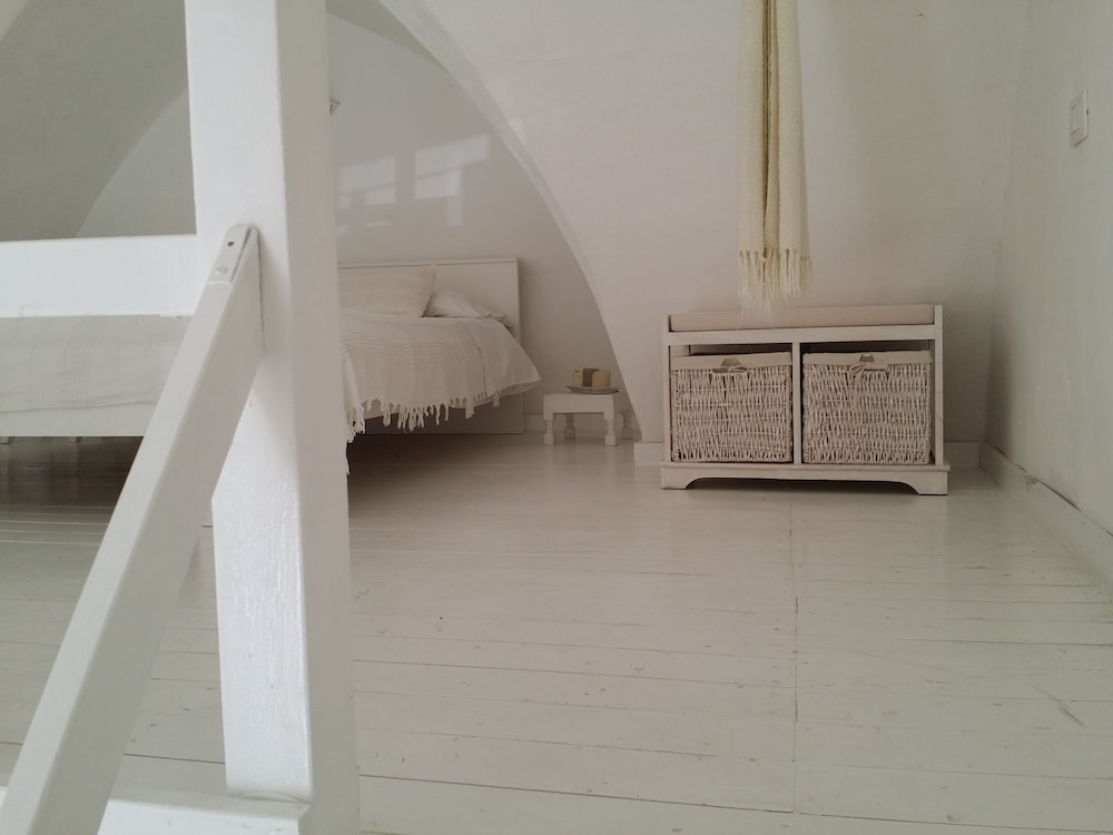 Traditional Duplex, Multiple Beds photo 3