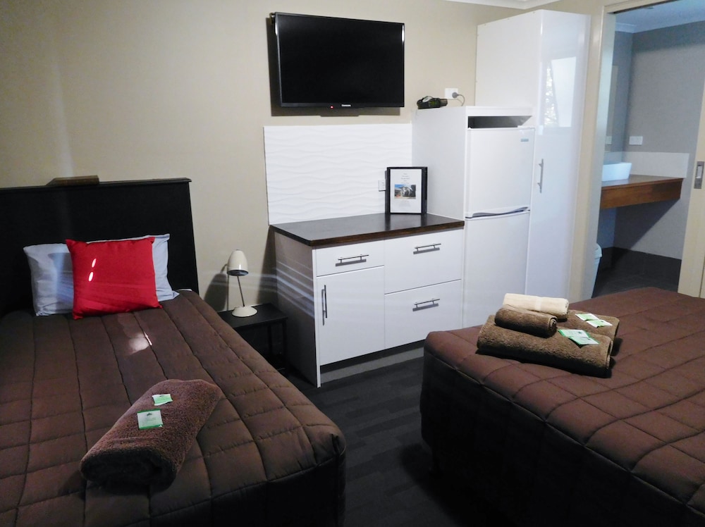 Standard Twin Room photo 2