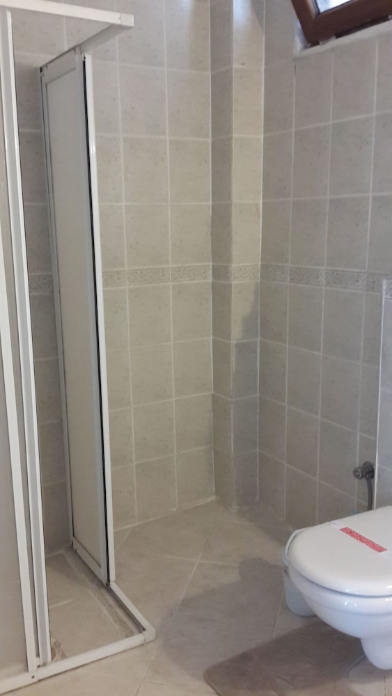 Standard Triple Room photo 2