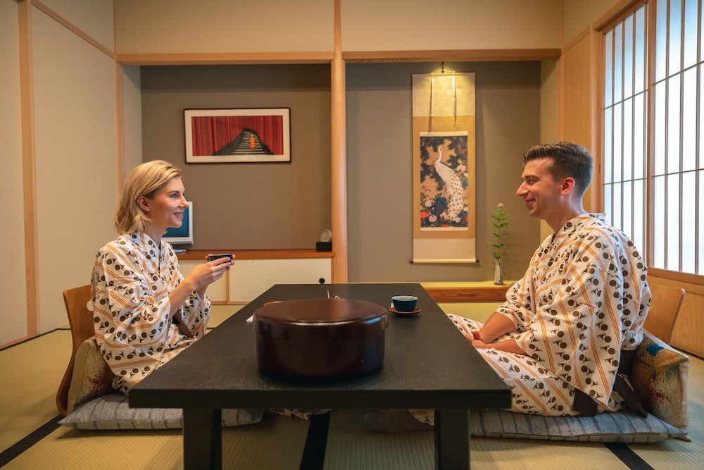 Japanese Standard Room photo 2