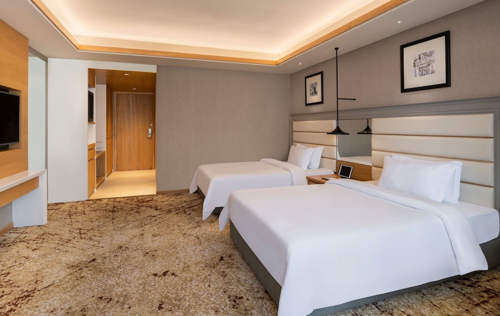 Club Double or Twin Room, 1 Bedroom - Photo 1