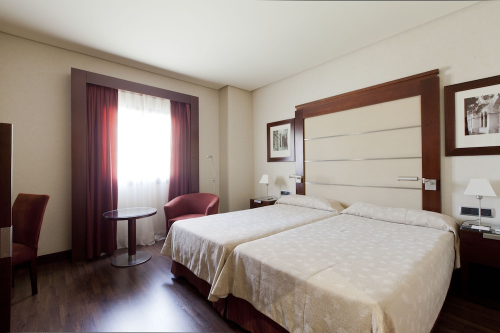 Double Room - Photo 2