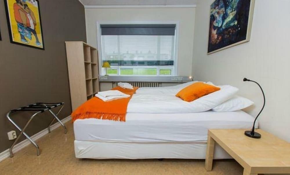 Twin Room with Shared Bathroom and Free Parking photo 1