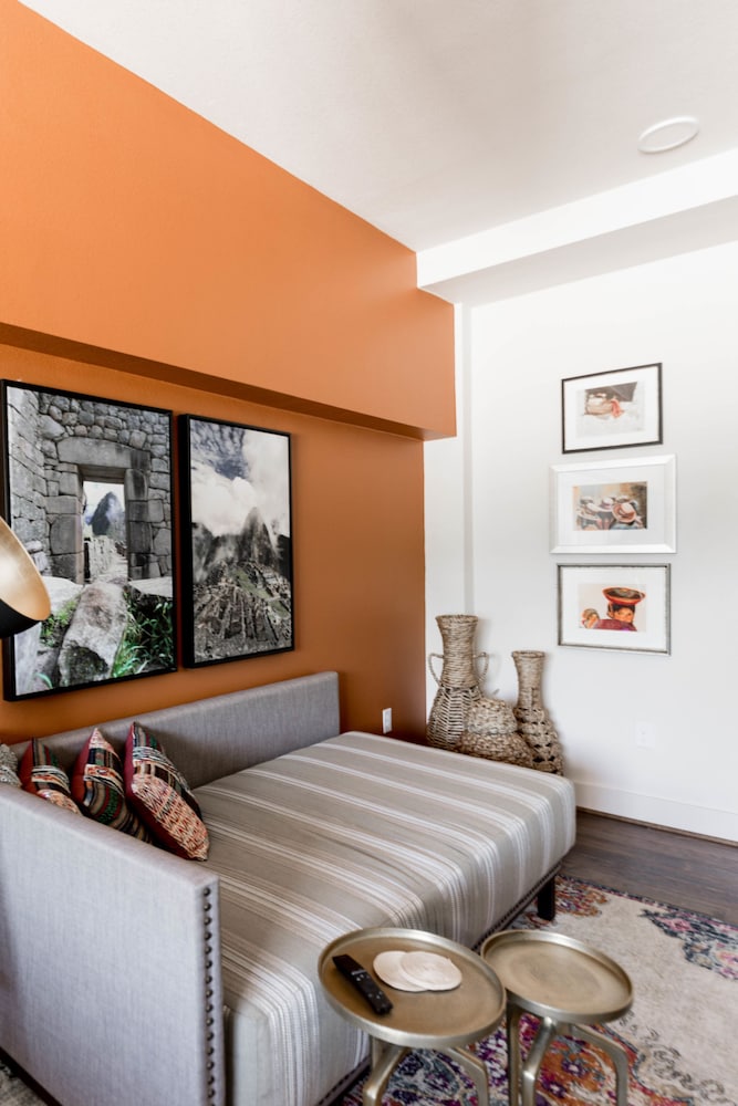 Classic Studio, 1 King Bed (Machu Picchu) photo 2