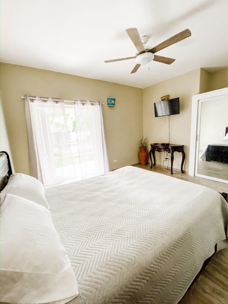 Family Apartment photo 2