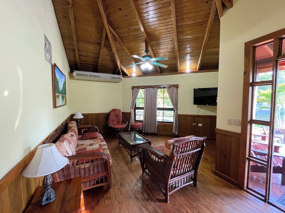 Family Chalet photo 1