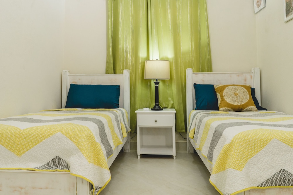Deluxe Apartment, 2 Bedrooms, Non Smoking photo 2