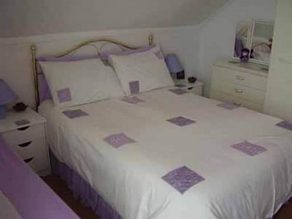 Suite, Ensuite (2 Adults & 1 Child) photo 3