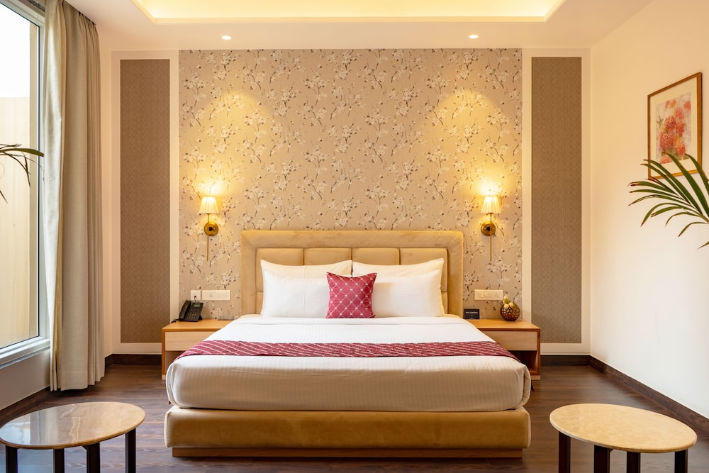 Luxury Room
