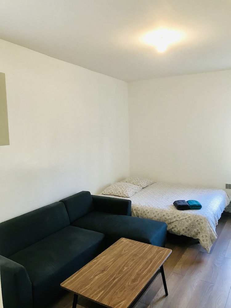 Standard Double Room, 1 Queen Bed, Non Smoking (Zen Et Cocoon 3) photo 1