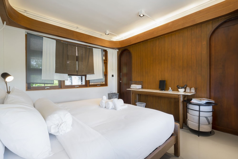 Four-Bedroom Pool Villa - Photo 36