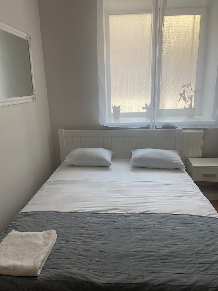 Economy Triple Room, Shared Bathroom