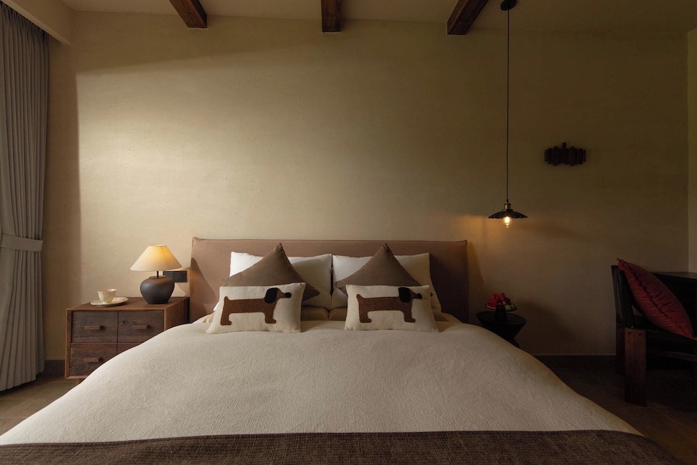 Room - Photo 7