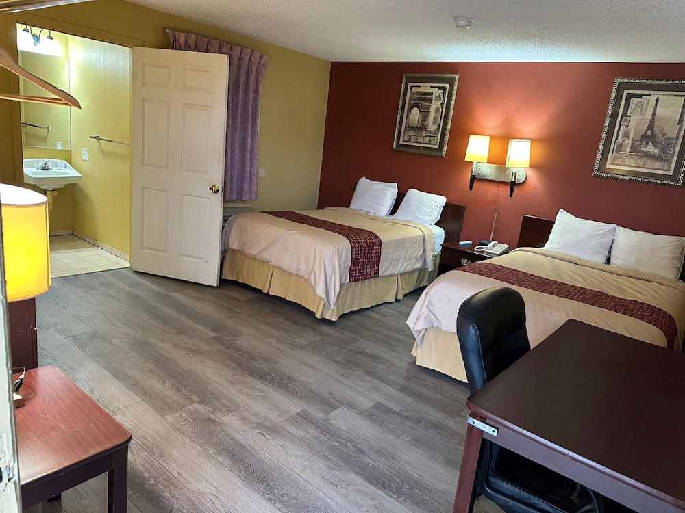 Deluxe Double Room photo 2