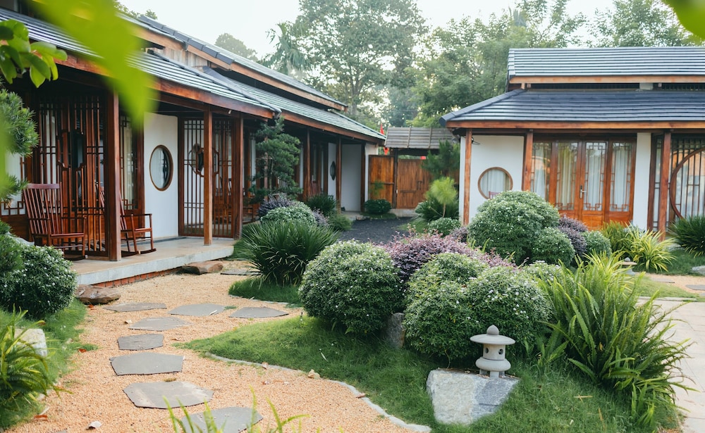 Luxury House, Garden View photo 3