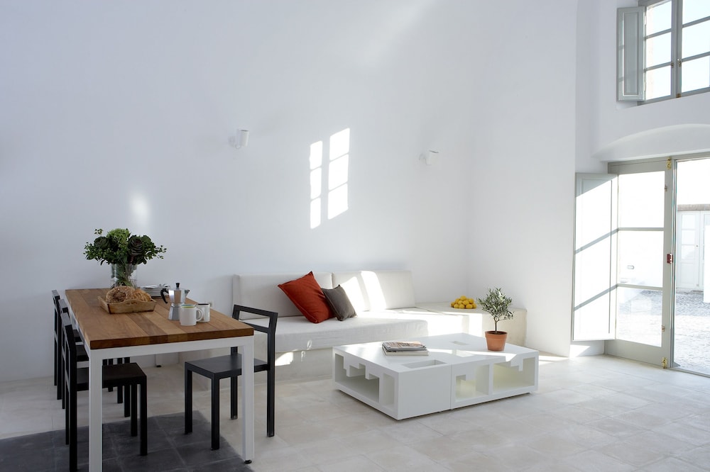 Villa (Milos) photo 2