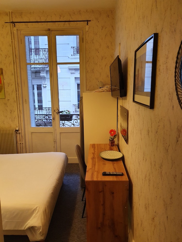 Standard Double Room, 1 Double Bed - Photo 15
