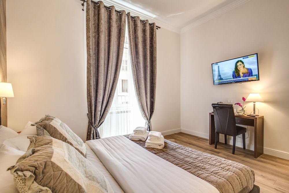 Standard Double Room photo 2