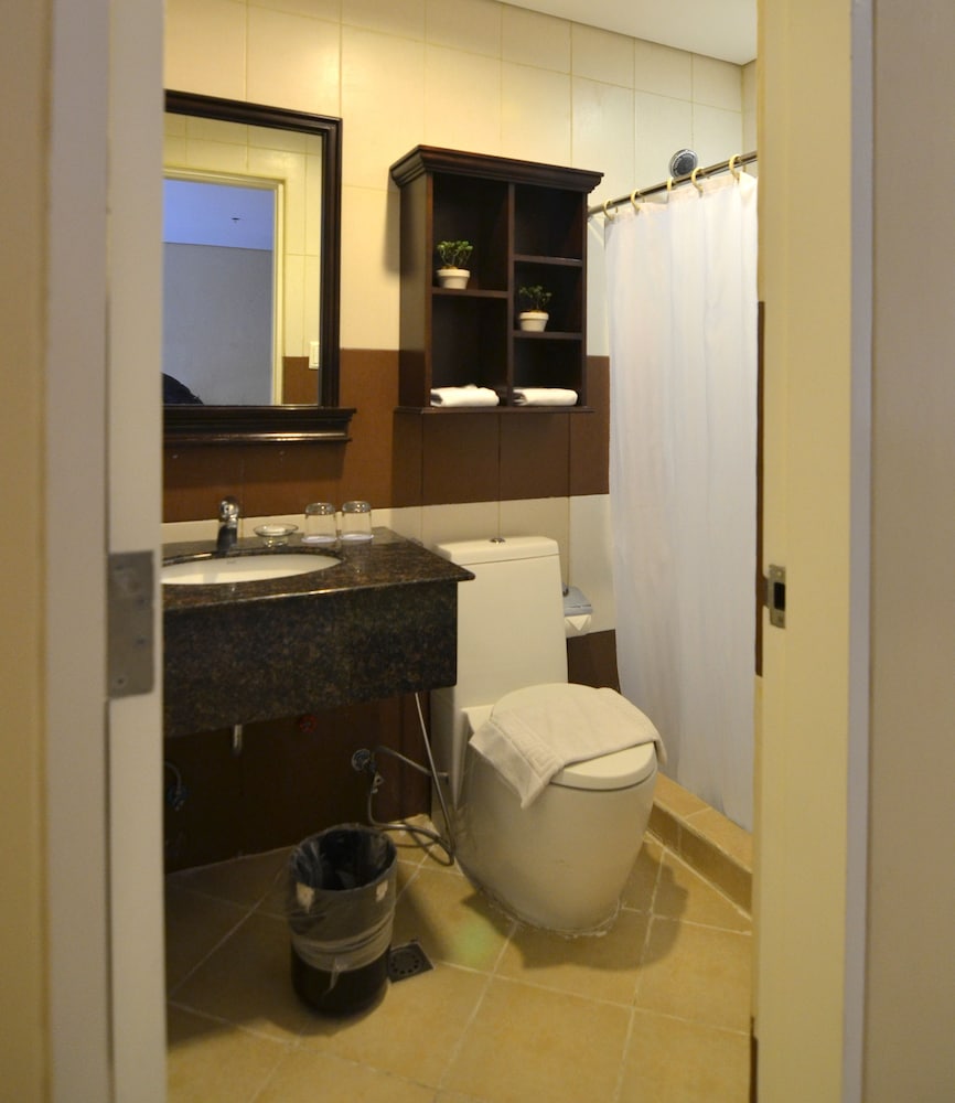 One Bedroom Deluxe photo 3