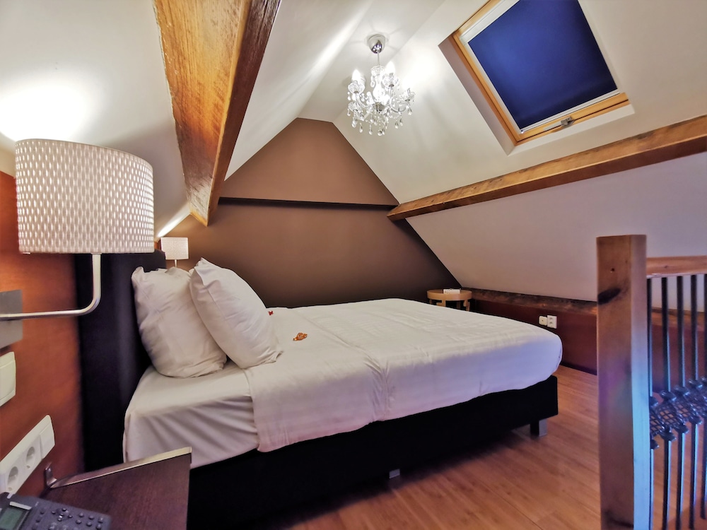 Amsterdam Cottage ( Not Accessible by Elevator) photo 2