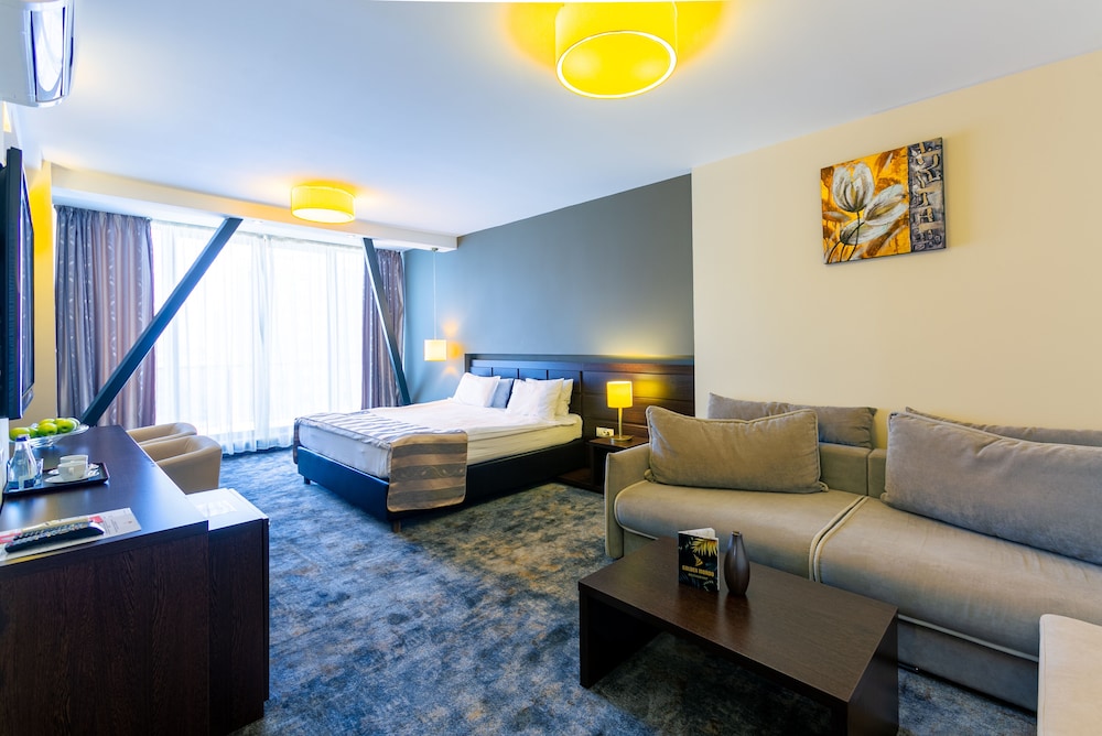 Golden Suite photo 1