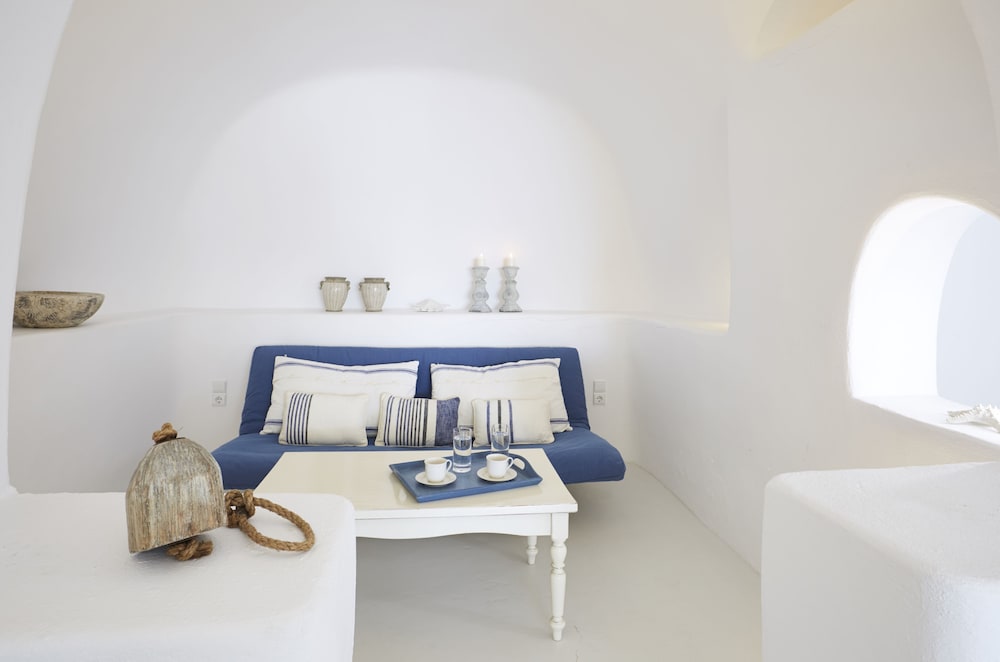 Honeymoon Suite, Jetted Tub, Sea View photo 3