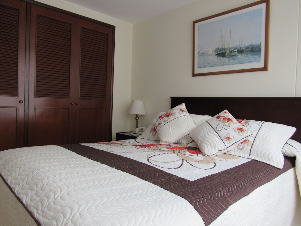 Single Apartment