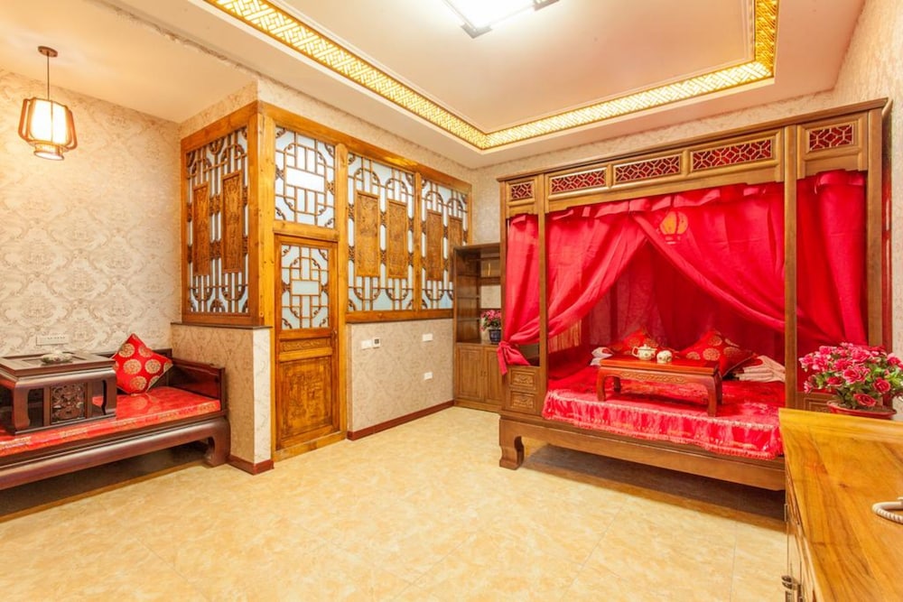 Romantic Room with Kang Bed