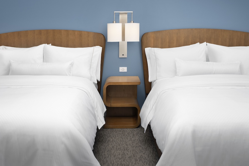 Deluxe Room, 2 Queen Beds