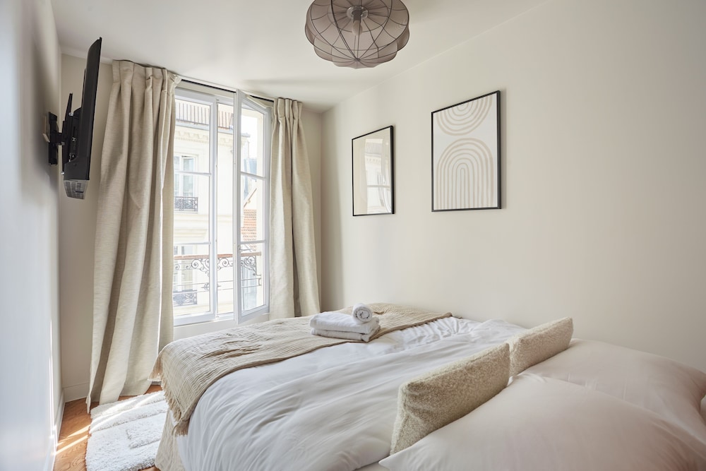 Classic Apartment (n°8) photo 2