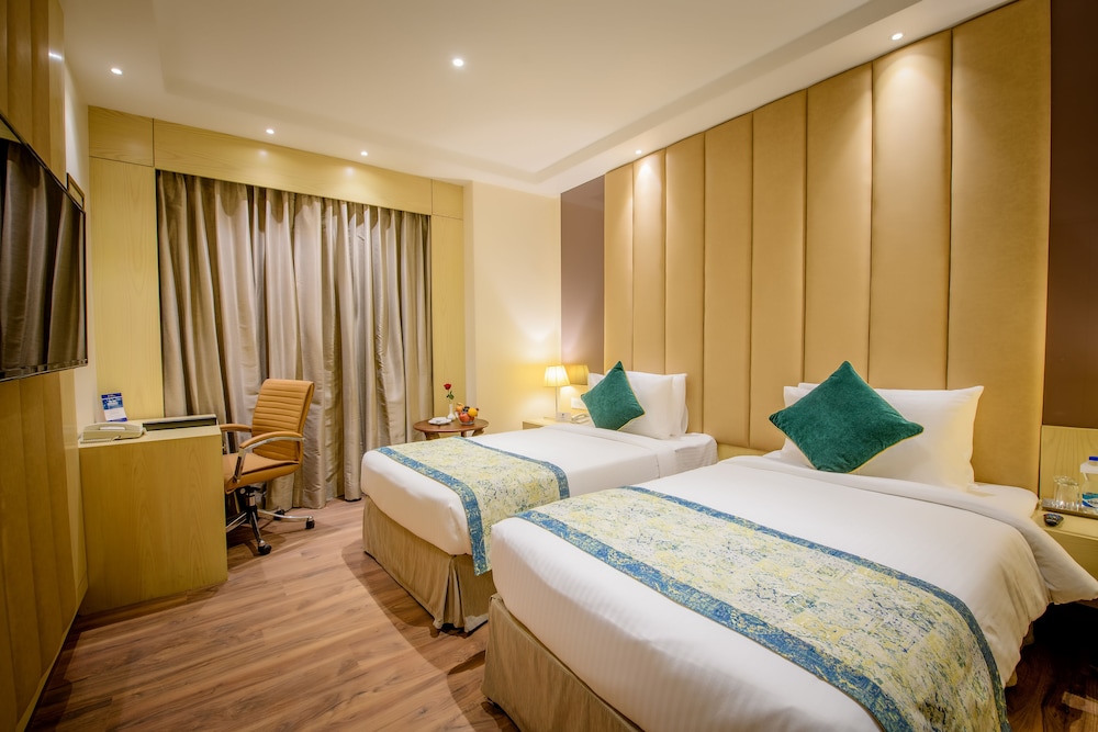 Superior Room, 2 Twin Beds, Non Smoking - Photo 5
