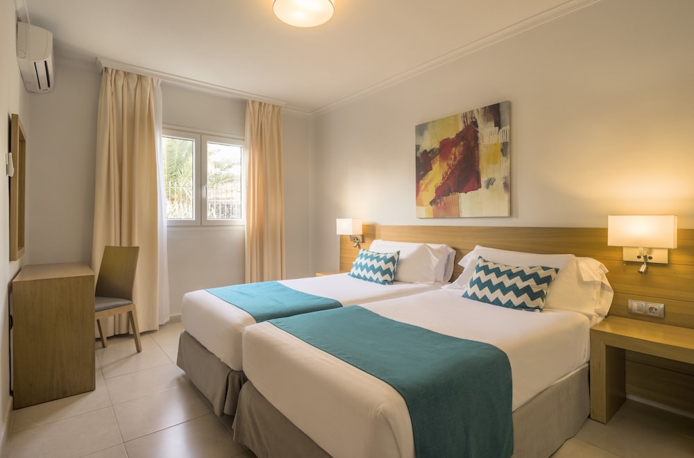 Superior Villa, 2 Bedrooms (2 adults + 2 children)