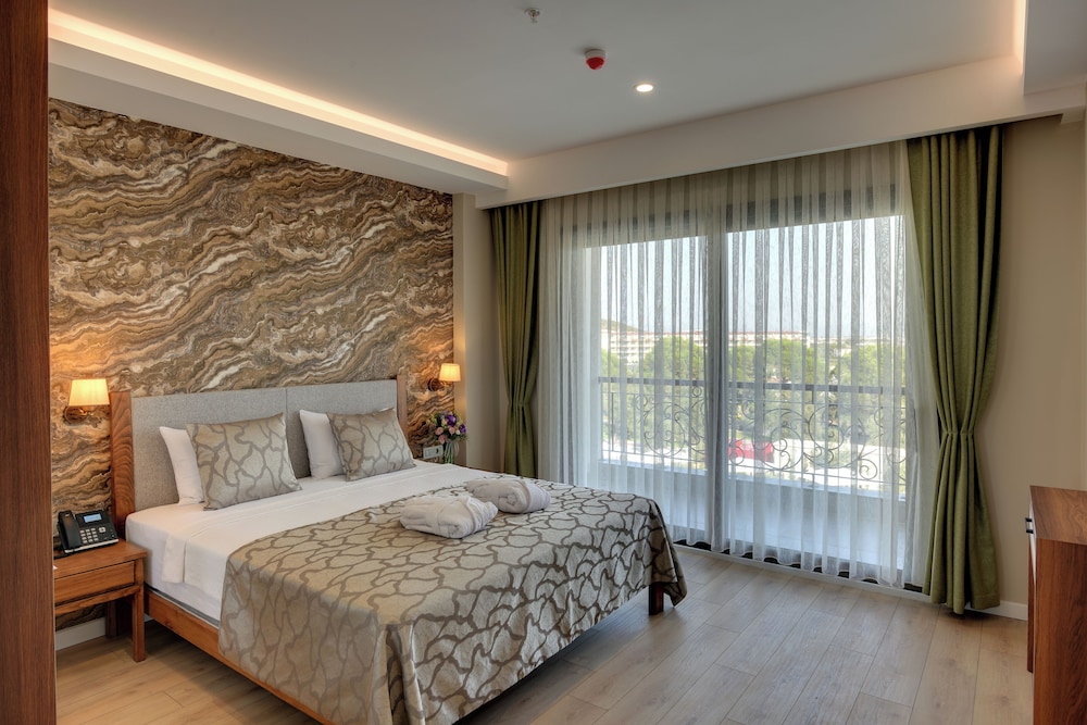 Grand Suite, Balcony, Sea View