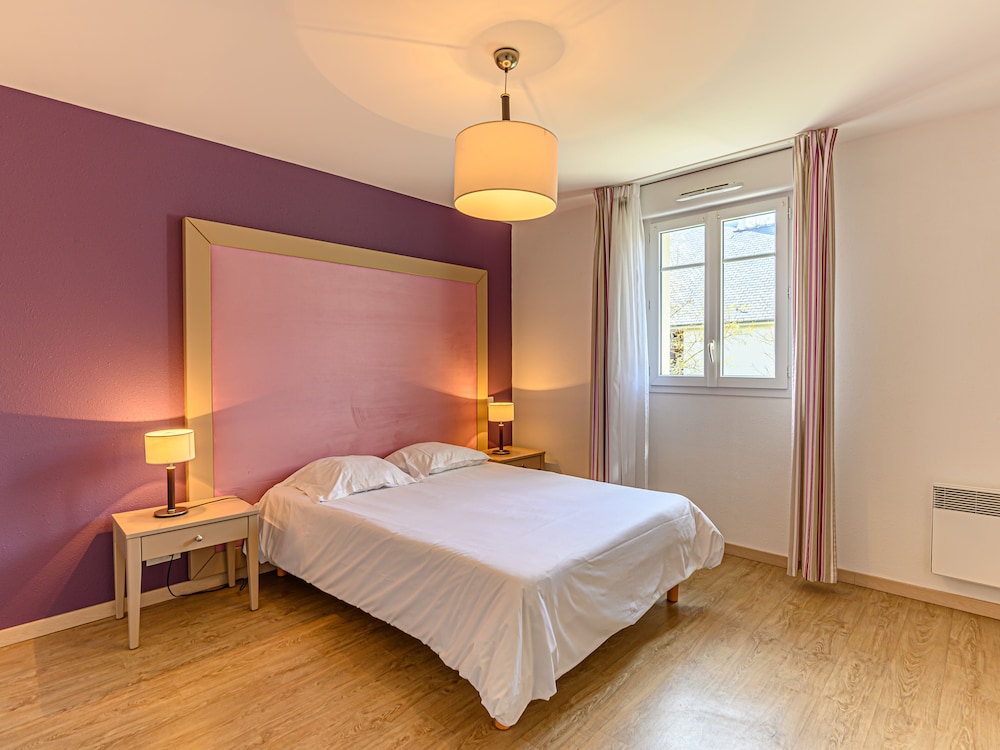 Apartment - Photo 1