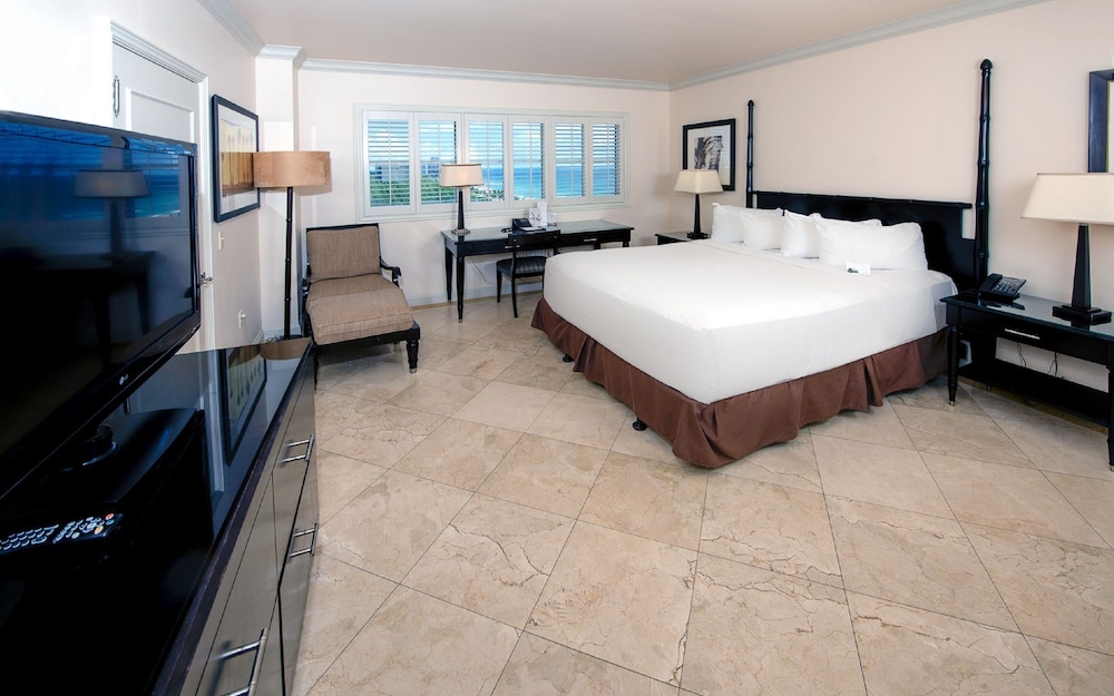 Suite, 1 King Bed with Sofa bed, Ocean View (Ocean View)