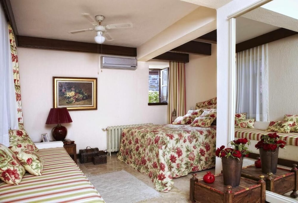Stone Room With Terrace,Vineyard View photo 3