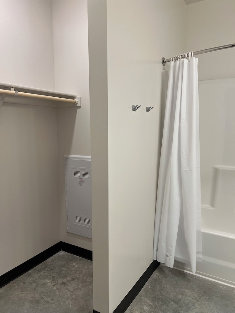 Comfort Condo, 1 Bedroom, Kitchen, City View photo 3