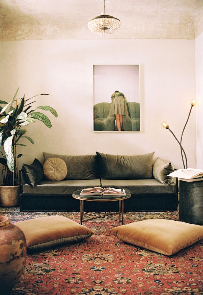 Suite (Artist Atelier) photo 3