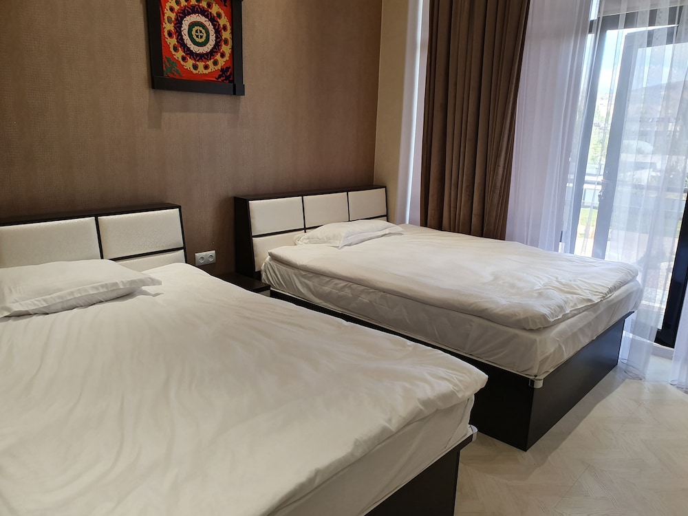 Standard Double or Twin Room photo 1