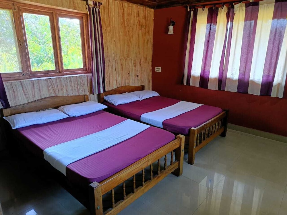 Deluxe Cottage