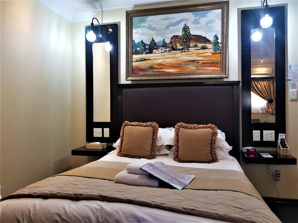 Luxury Double Room, 1 Queen Bed photo 1